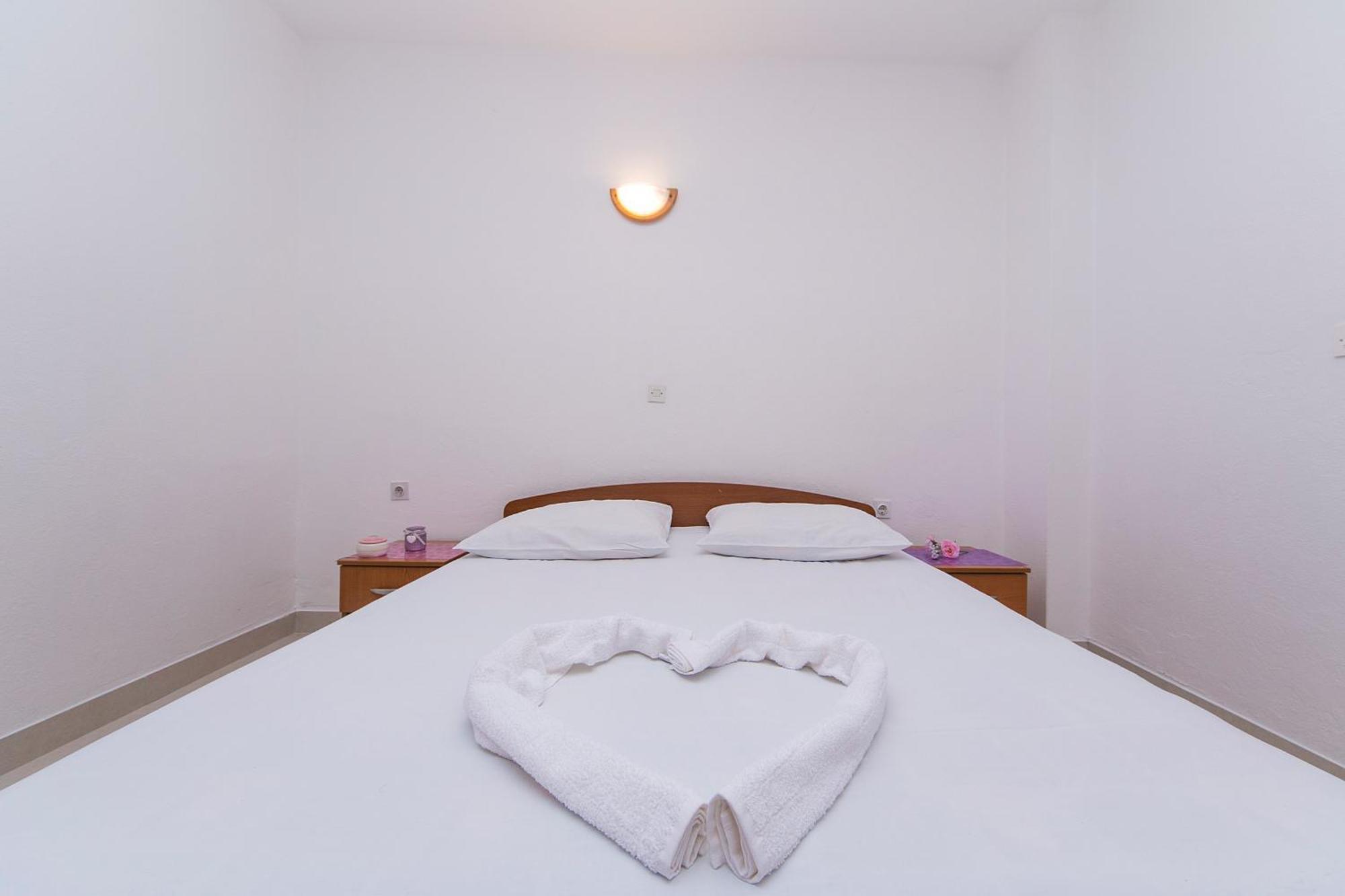 Apartments By The Sea Podaca, Makarska - 4734 Extérieur photo